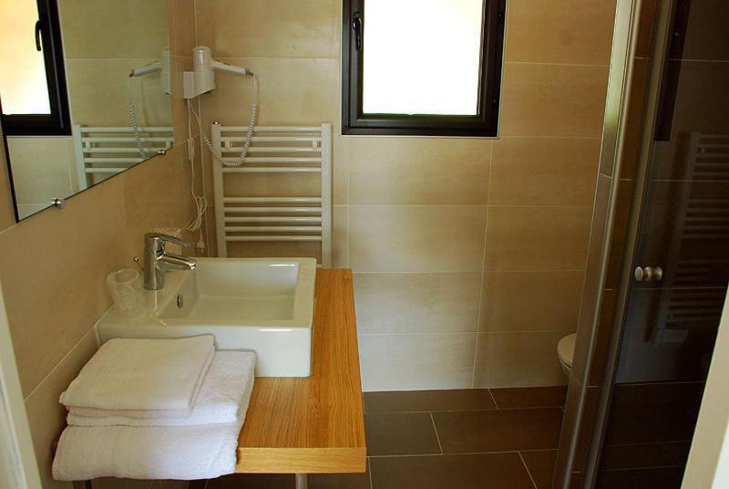 Hotel L'Alivu Galeria  Bilik gambar